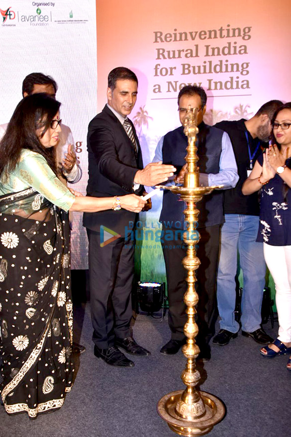 akshay kumar attends the new india conclave 1