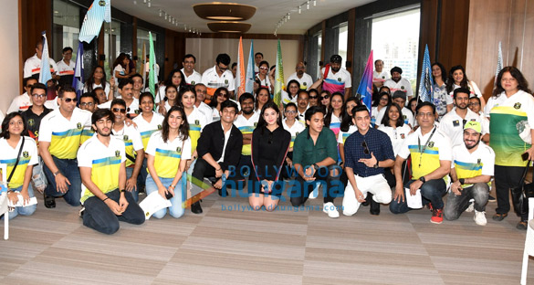 amaal malik daboo malik and others grace the treasure hunt program by lions club of mumbai 4 005