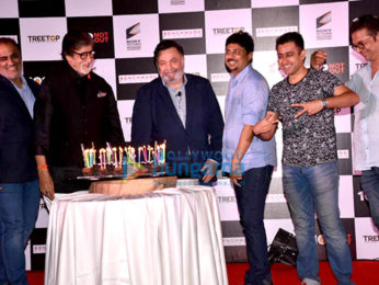 Amitabh Bachchan and Rishi Kapoor grace the success meet of '102 Not Out'