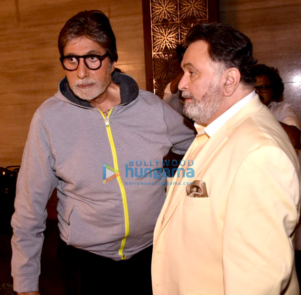 amitabh bachchan and rishi kapoor snapped promoting their film 102 not out 1