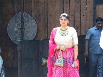 Arjun Kapoor & Anshula Kapoor snapped attending Sonam Kapoor and Anand Ahuja's wedding