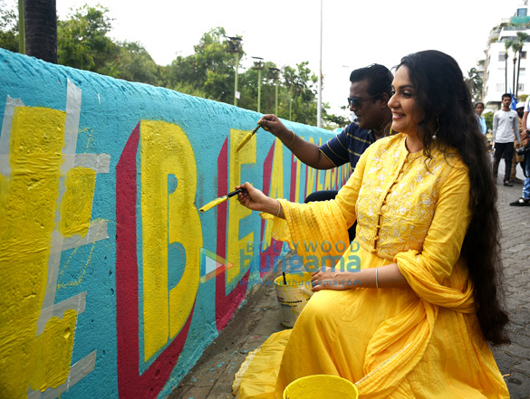 celebs grace at bhamla foundations at beatplasticpollution campaign 5