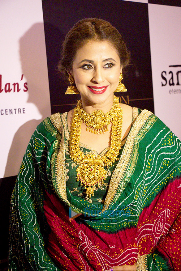 celebs grace the launch of ps design studio and silver momentz in bengaluru 11