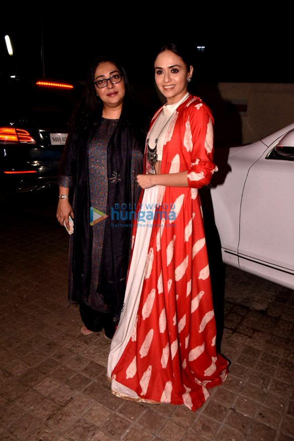 celebs grace the special screening of raazi 2