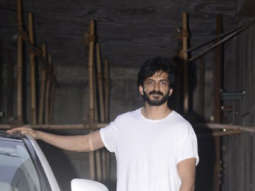 Harshvardhan Kapoor spotted at a clinic in Bandra