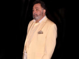 Here’s why Rishi Kapoor is sporting grey facial fuzz!