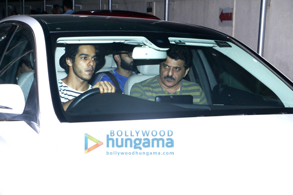 ishaan khatter spotted with rajesh khatter 6