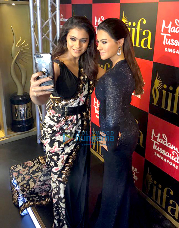 kajol unveils her wax statue along with her daughter nysa at madame tussauds in singapore 1