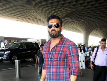 Kangana Ranaut, Suniel Shetty, Shruti Haasan, and Manish Malhotra snapped at the airport