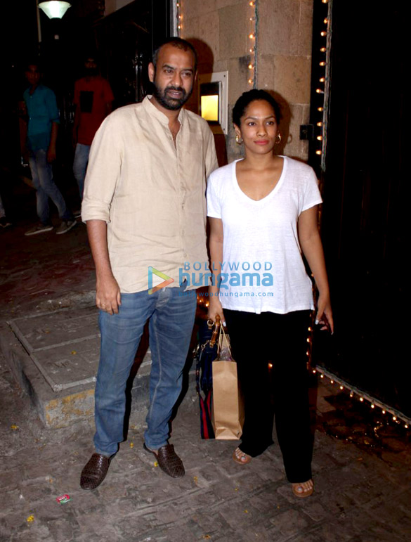 karan johar jacqueline fernandez arjun kapoor and others spotted at sonam kapoors house in juhu 4
