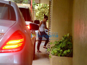 Kareena Kapoor Khan and Taimur Ali Khan snapped at Karisma Kapoor's house in Bandra