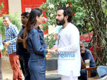 Kareena Kapoor Khan & Saif Ali Khan snapped at Mehboob studio in Bandra
