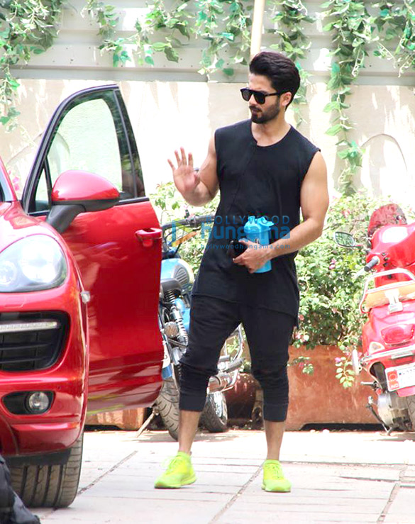 nidhhi agerwal and shahid kapoor spotted at the gym 3