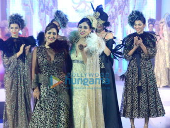 Pooja Chopra walks the ramp for Pria Kataria Puri's fashion show