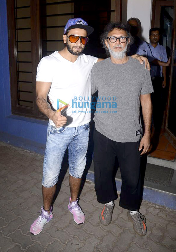 Ranveer Singh snapped at Rakeysh Omprakash Mehra’s office Ranveer Singh snapped at Rakeysh Omprakash Mehra’s office