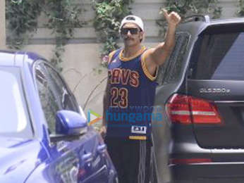 Ranveer Singh snapped sporting his new look from Simmba at the gym in Bandra