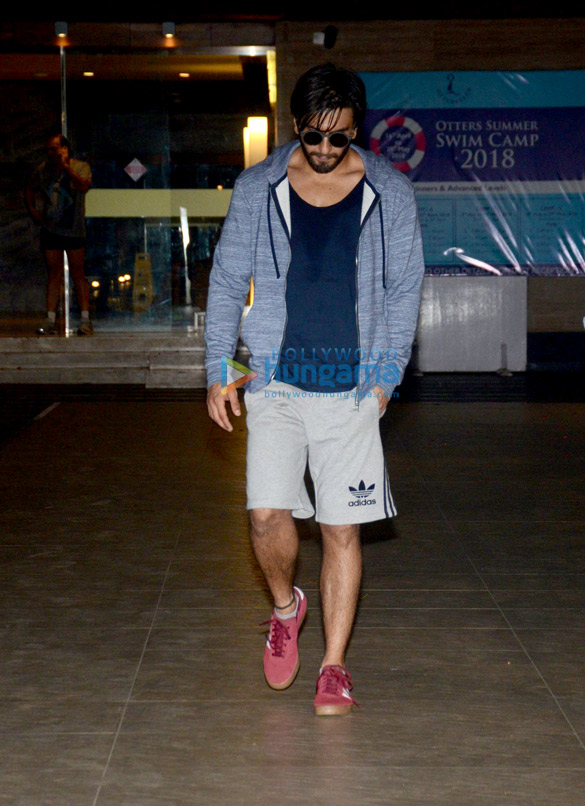 ranveer singh spotted at otters club in bandra 3 4