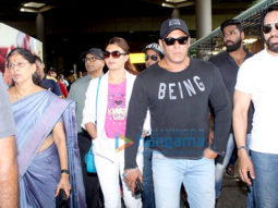Salman Khan, Jacqueline Fernandez, Sunny Leone and others snapped at the airport