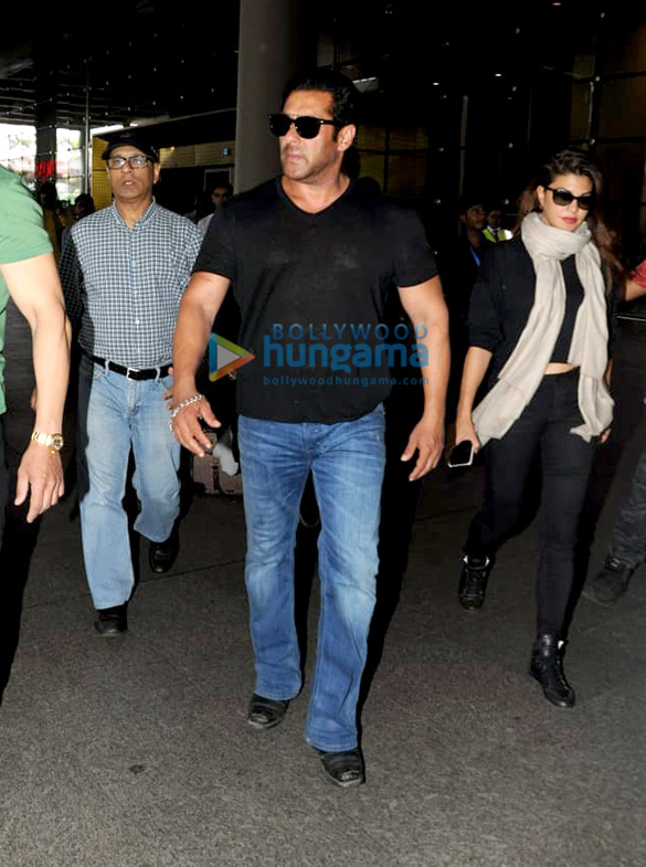 salman khan jacqueline fernandez twinkle khanna prachi desai ayushmann khurrana and others snapped at the airport 2