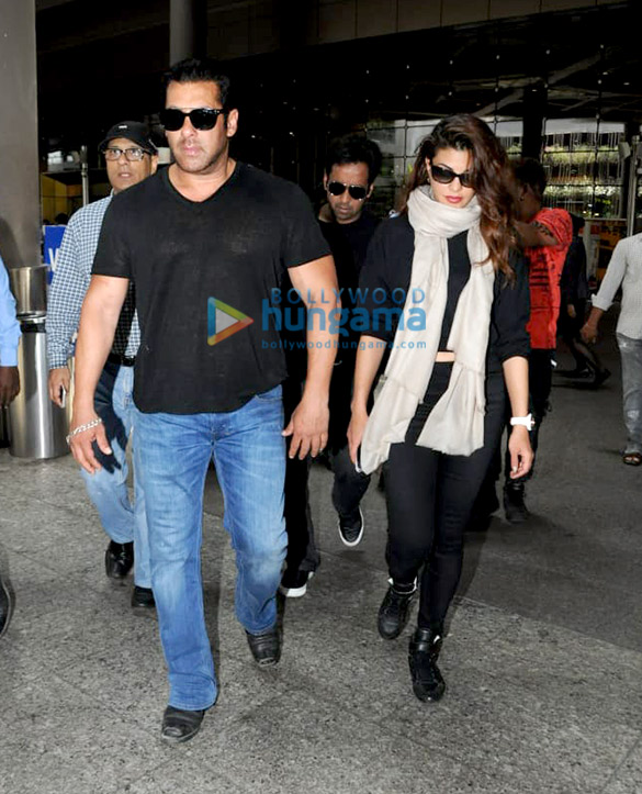 Salman Khan, Jacqueline Fernandez, Twinkle Khanna, Prachi Desai, Ayushmann Khurrana and others snapped at the airport Salman Khan, Jacqueline Fernandez, Twinkle Khanna, Prachi Desai, Ayushmann Khurrana and others snapped at the airport