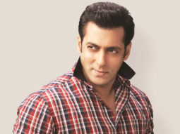 Watch video: Salman Khan hand paints his jacket for Race 3’s ‘Heeriye’ song