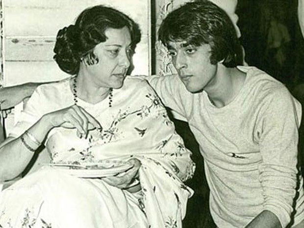 Sanjay Dutt remembers mom Nargis Dutt on her death anniversary with a throwback photo