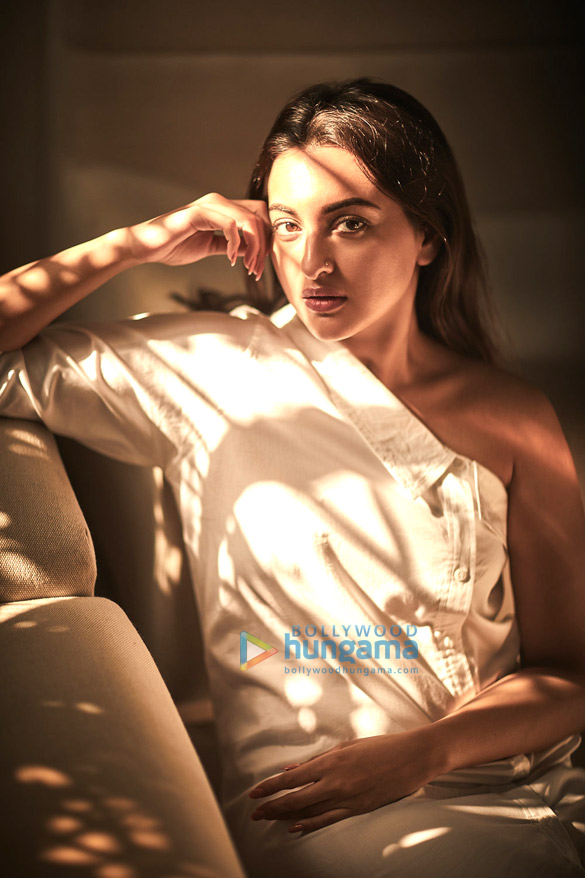 sonakshi sinha 163