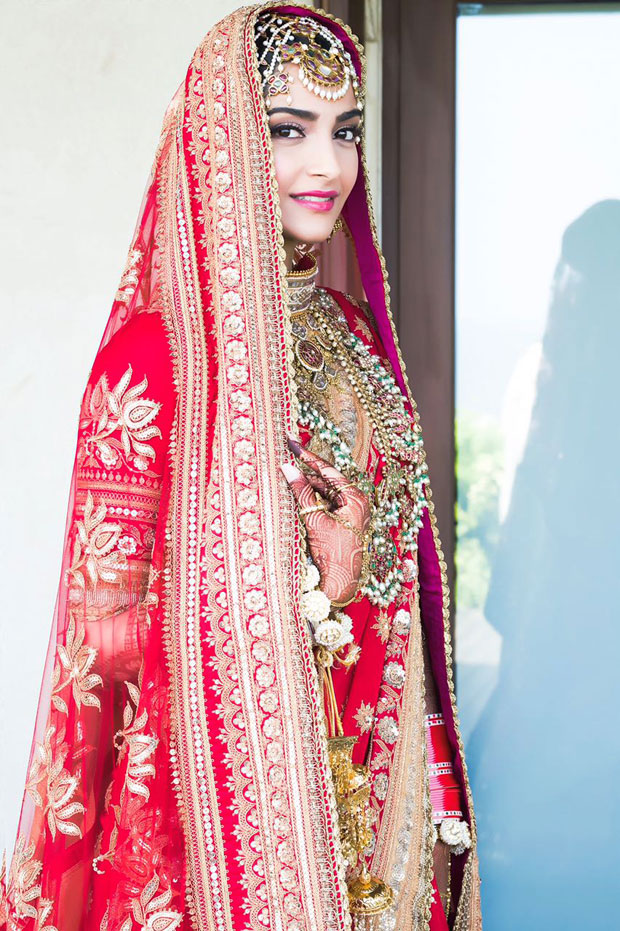Sonam Kapoor looks exquisite as a Punjabi bride
