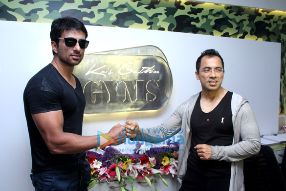sonu sood snapped at fitness bash in kris gethins gym 1