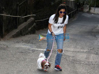 Sophie Choudry snapped at Pali Hill in Bandra
