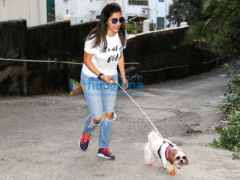 Sophie Choudry snapped at Pali Hill in Bandra