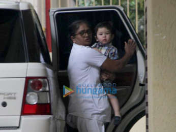 Taimur Ali Khan snapped outside Karisma Kapoor's residence