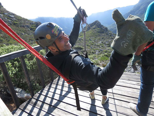 WATCH: Akshay Kumar attempts daredevil zipline adventure in South Africa WATCH: Akshay Kumar attempts daredevil zipline adventure in South Africa