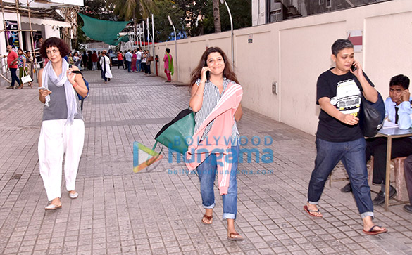 Zoya Akhtar and Reema Kagti snapped at Juhu PVR Zoya Akhtar and Reema Kagti snapped at Juhu PVR