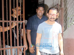 Aamir Khan spotted at Shankar Mahadevan’s studio in Bandra