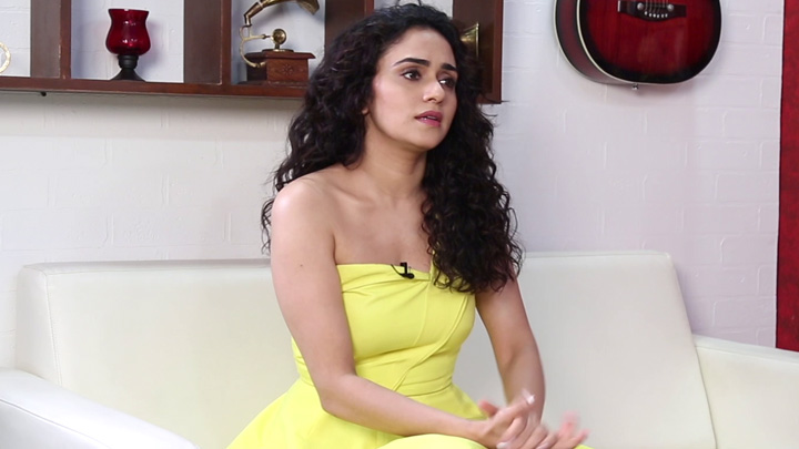 Amruta Khanvilkar: “I have never-ever done a BOLD role as such” | ‘Damaged’ by Hungama