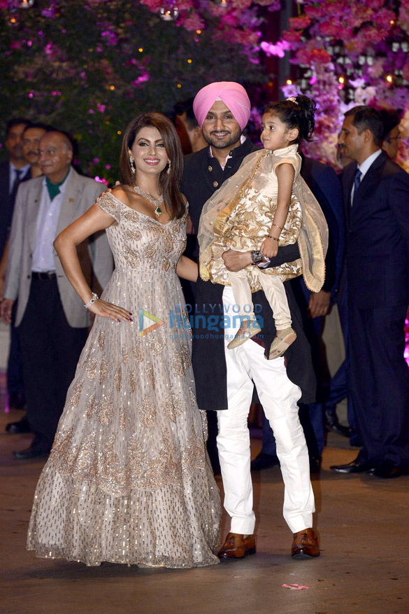 celebs grace akash ambani and shloka mehtas engagement party 2 2