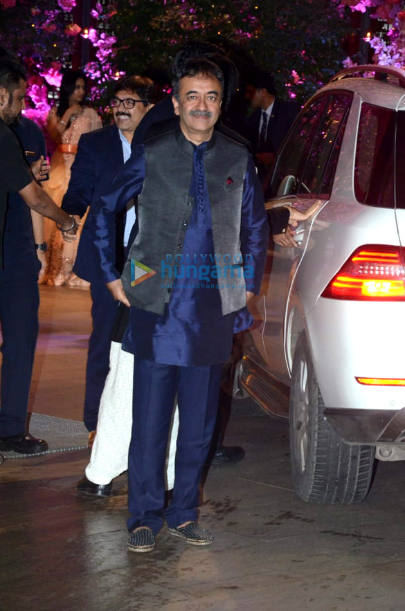 celebs grace akash ambani and shloka mehtas engagement party 34