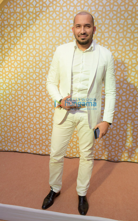 dia mirza kanika kapoor and others attend adnan ul mulk and nida farooquis wedding 9