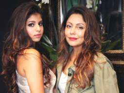 Gauri Khan parties with Suhana in London, Shah Rukh Khan showers love on his ladies in his signature style (see pics)