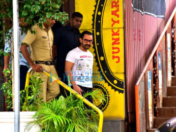 Aamir Khan spotted after the spa session in Bandra