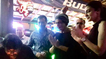 INSIDE pic out! Shah Rukh Khan and Anushka Sharma ring in R Madhavan’s birthday on Zero sets