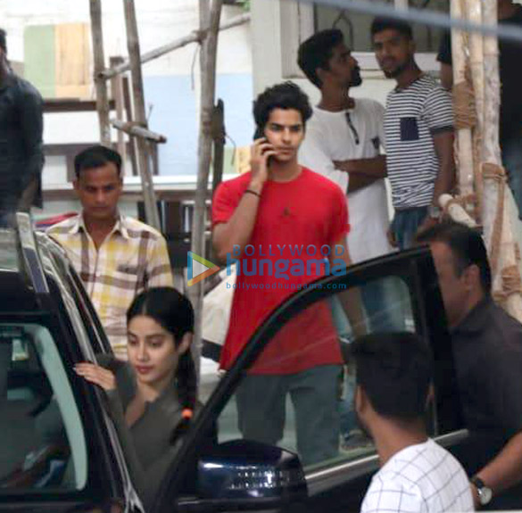 ishaan khatter janhvi kapoor and shashank khaitan snapped at sunny super sound in juhu 2