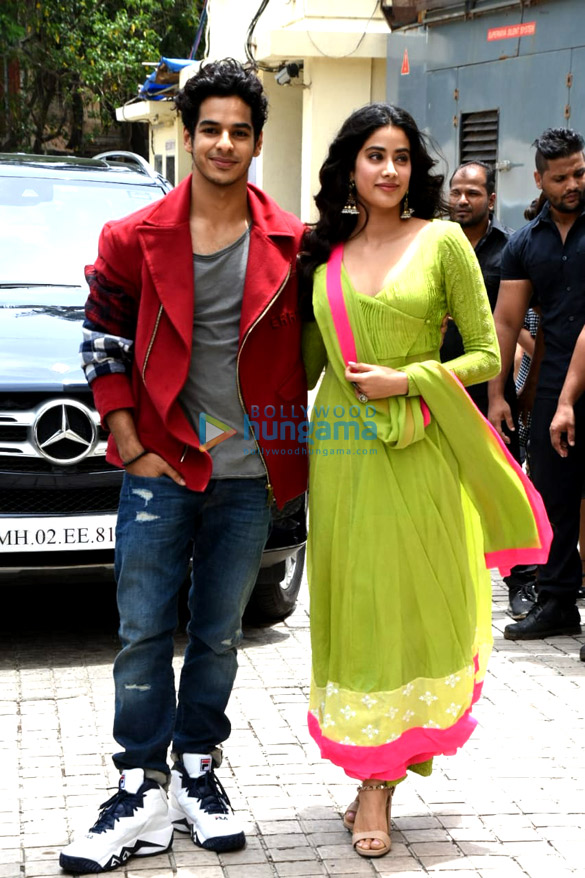 janhvi kapoor ishaan khatter and others arrive for the trailer launch of dhadak 8