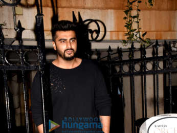 Janhvi Kapoor, Khushi Kapoor & Boney Kapoor visit Arjun Kapoor's home