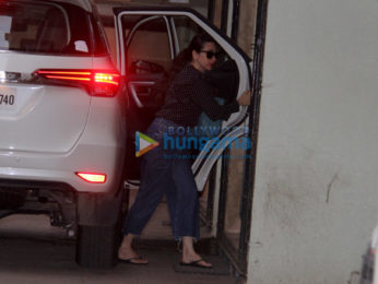 Kareena Kapoor Khan and Karisma Kapoor spotted at Taimur Ali Khan's grandmother's house