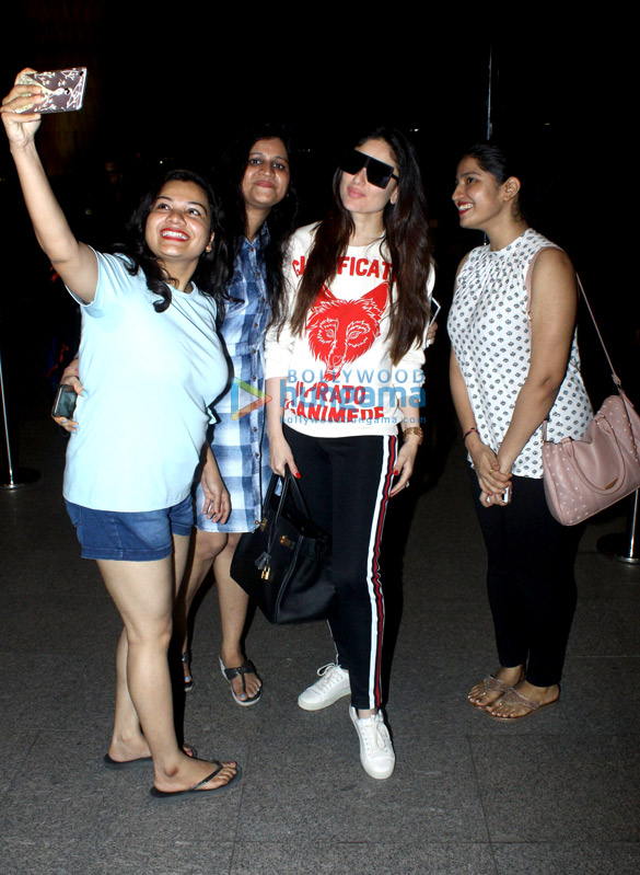 kareena kapoor khan snapped at the airport 3 3