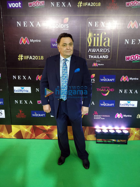 kartik aaryan zaira wasim bobby deol and others grace the iifa awards 201866 3
