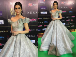 IIFA 2018 Awards: Kriti Sanon shines bright in a metallic gown, brings some ruffles and lots of drama!