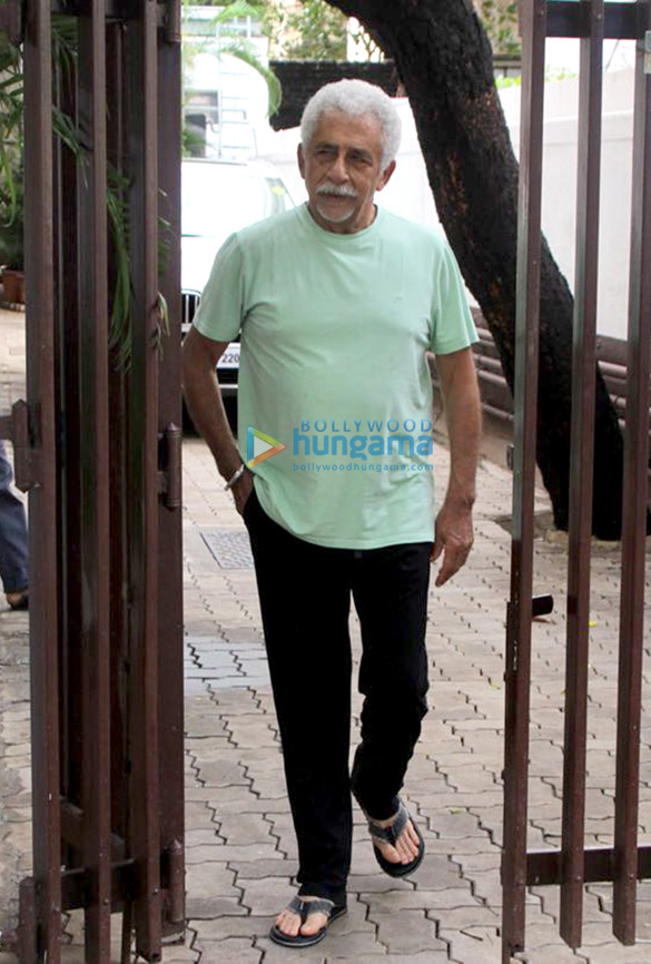 naseeruddin shah spotted at a clinic 6